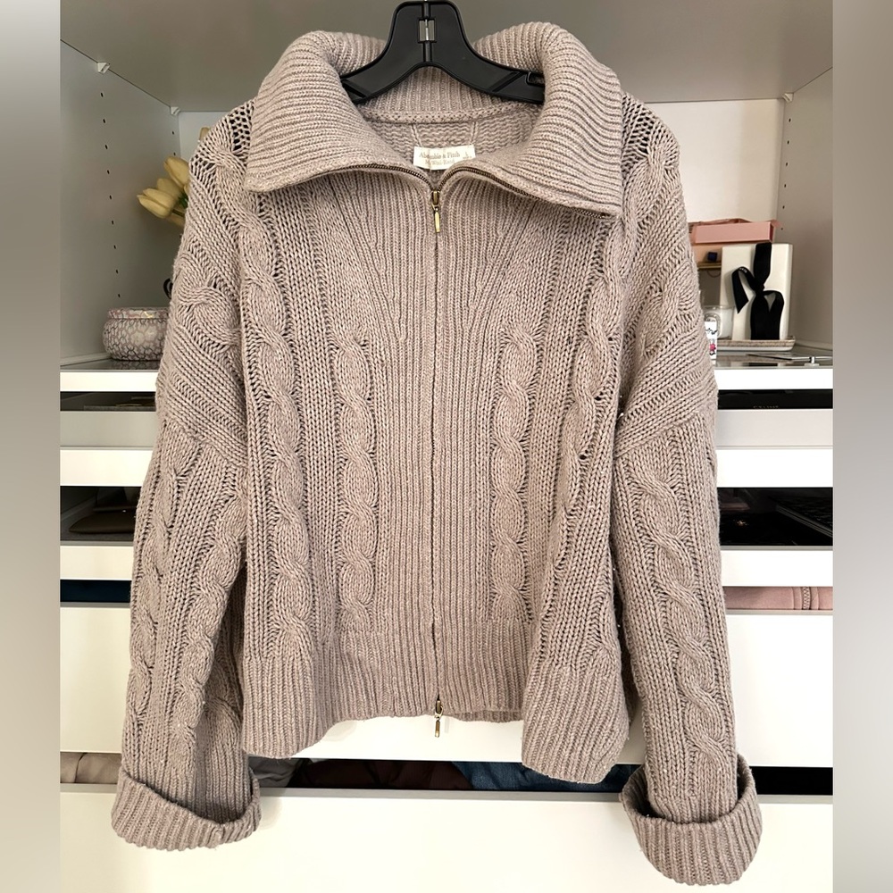 Abercrombie & Fitch Cable-Knit Full Zip collared Sweater Jacket Taupe - Picture 2 of 12